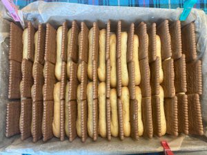 Ciasto budyniowy przekładaniec