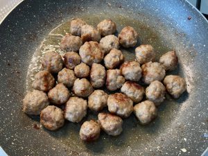 Pulpeciki w sosie serowo-śmietankowym