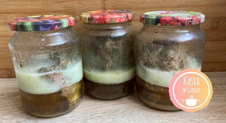 Boczek w słoikach